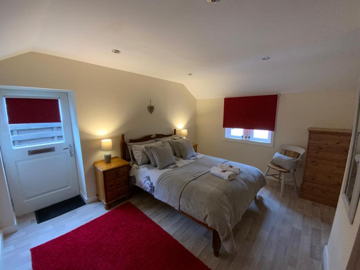 Deeside Snugs Apartments Kincardine O'Neil Exterior foto
